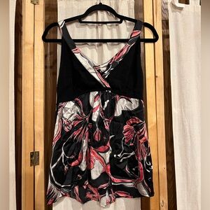 bebe silk floral top! love the pink details